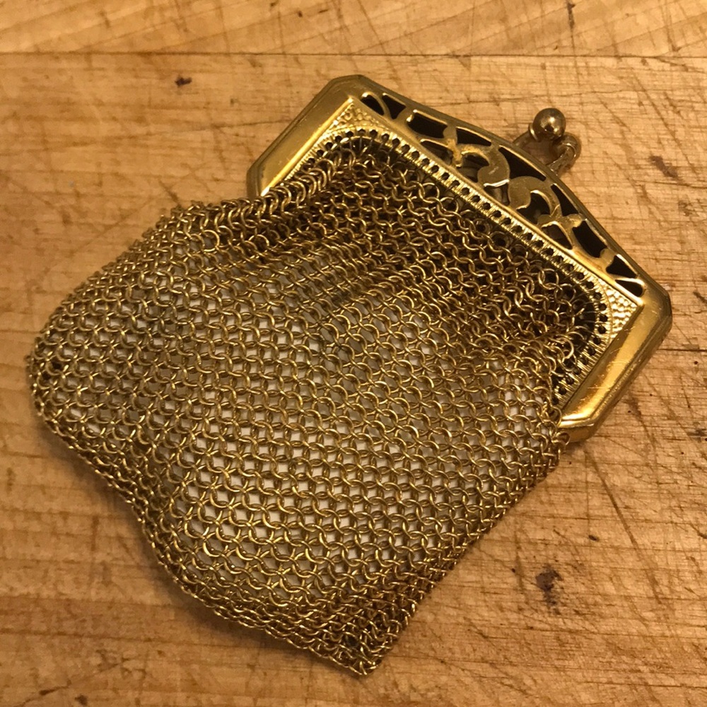 Vintage chainlink coin purse
